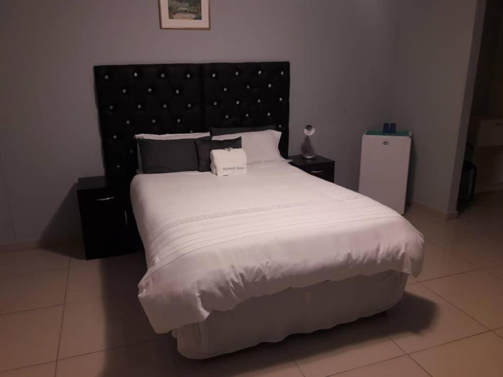 Double Room,750550016:JPEG